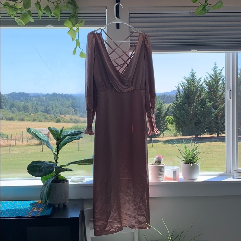 LULUS pink satin-like dress